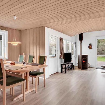 Holiday home Cozy With 600 M To The